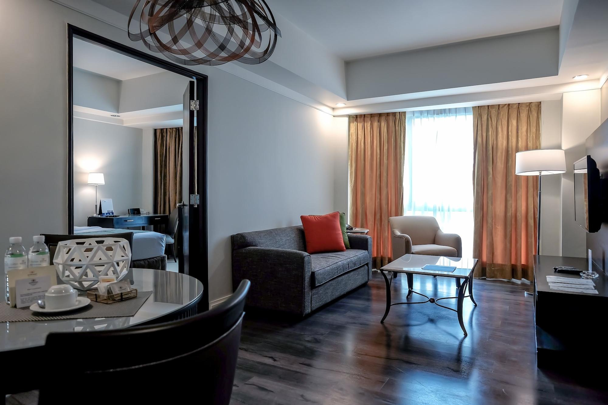 Somerset Millennium Makati Makati City Екстериор снимка